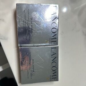 Lancôme dual finish multi tasking powder and foundation in 1 is 310 Bisque II(C)
